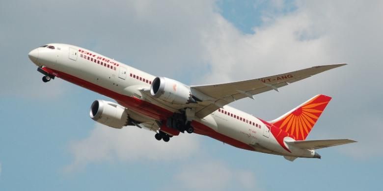 Sebuah Boeing 787 Dreamliner milik maskapai penerbangan Air India.