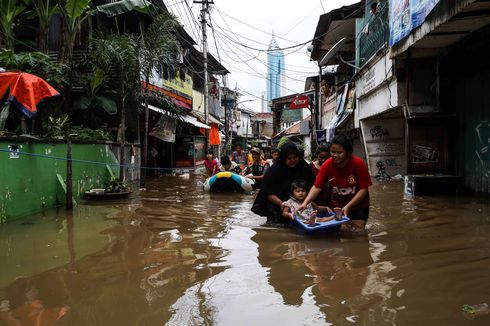 Jika Banjir, Berikut Langkah Mengamankan Dokumen Kependudukan