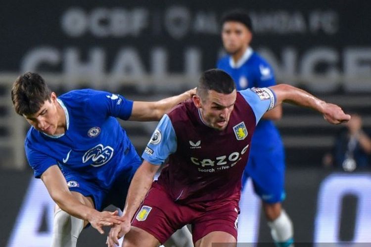 Pertandingan uji coba Aston Villa vs Chelsea di Stadion Al Nahyan, Abu Dhabi, Uni Emirat Arab, Minggu (11/12/2022) malam WIB. Chelsea kalah 0-1 dalam laga tersebut.