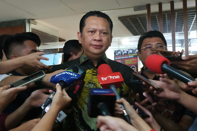 Bambang Soesatyo saat menjabat ketua DPR, di Kompleks Parlemen, Senayan, Jakarta, Jumat (27/9/2019).