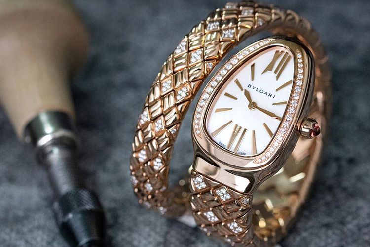 Serpenti Spiga, Arloji Ular Berhias Berlian dari Bvlgari Serpenti Spiga, Arloji Ular Berhias Berlian dari Bvlgari