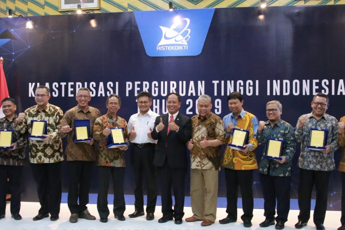 Kemenristekdikti kembali mengumumkan klasterisasi dan pemeringkatan perguruan tinggi Indonesia tahun 2019 pada Jumat (16/8/2019) Gedung D Kemenristekdikti, Senayan, Jakarta.