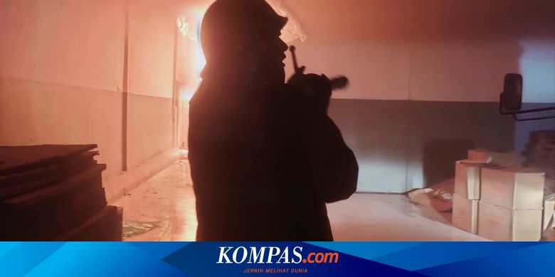 Gudang Perusahaan Rokok yang Terbakar di Pamekasan Tak Diketahui Bea Cukai