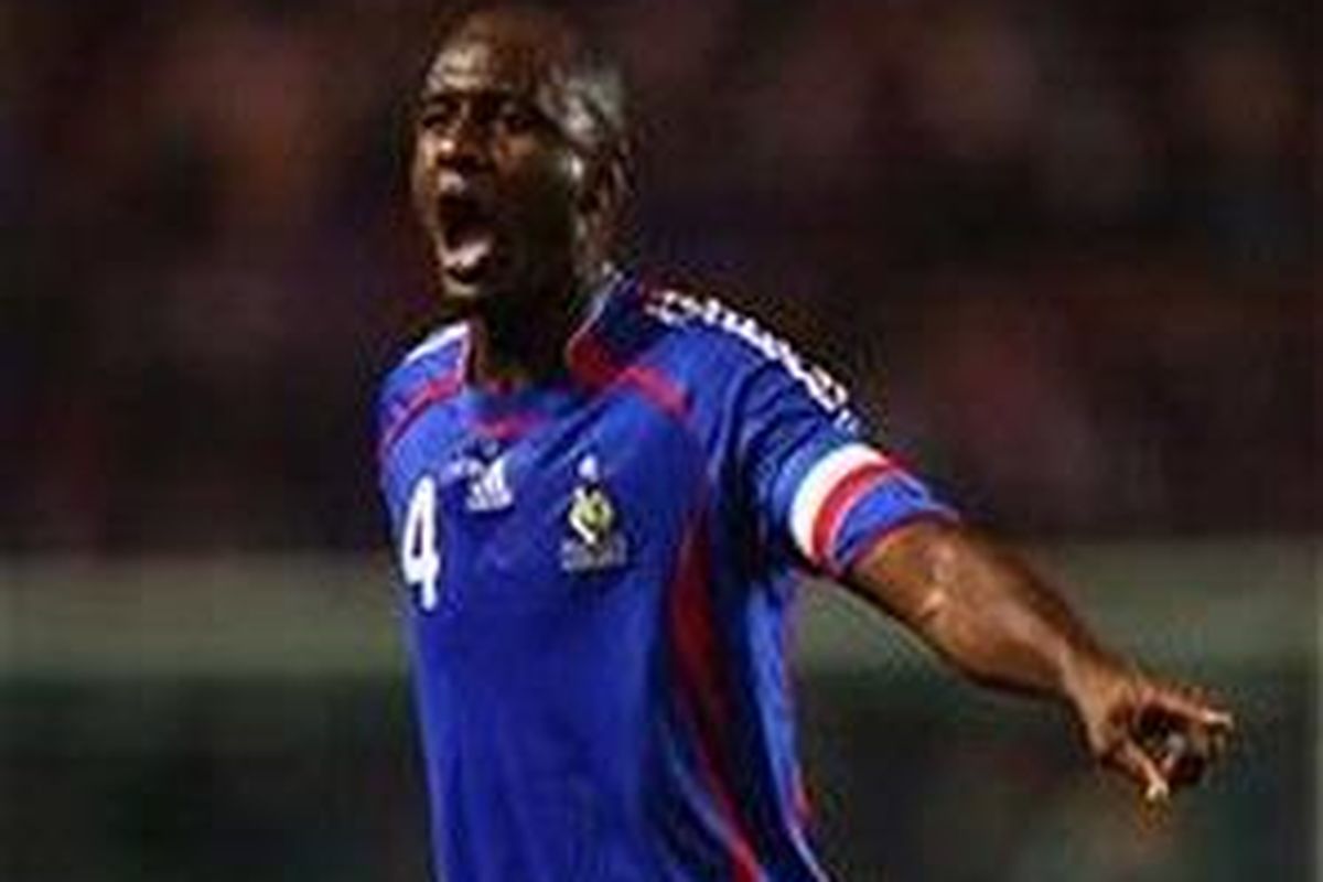 Patrick Vieira tetap berpeluang memimpin Perancis di Piala Eropa 2008.