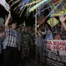 Indonesia Highlights: Eid al-Fitr Celebrations in Indonesia Toned Down over Covid-19 | Indonesian Police Urges Strict Control Policy of Arrivals at Soekarno-Hatta Airport | Indonesia Sends Aid to Indi