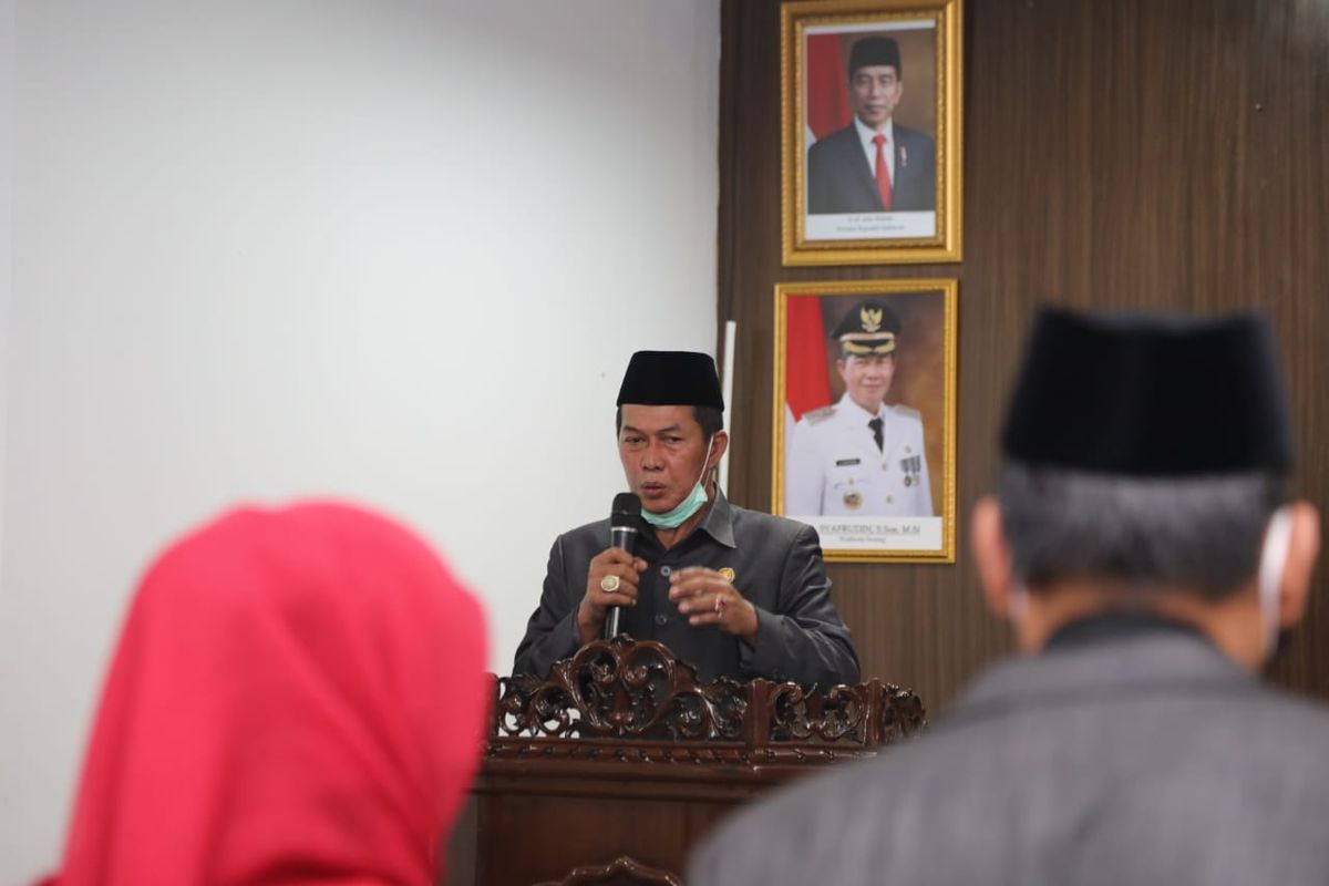 Wali Kota Serang Syafrudin