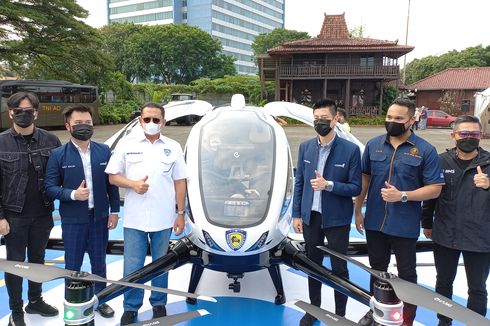 Bamsoet Beli Taksi Drone EHang 216 buat Kirim Barang