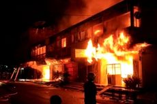 Dilalap Api Lebih dari 3 Jam, 6 Ruko di Pekanbaru Ludes Terbakar 