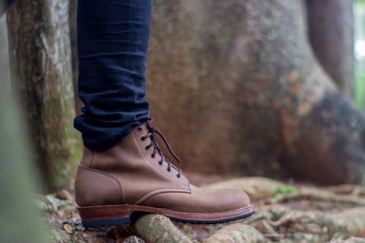 Sepatu boots Renav x Johan Malik