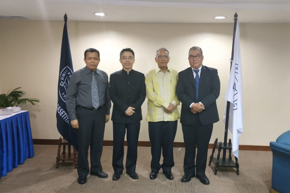 Diskusi media bersama Univeristas Prasetiya Mulya (Prasmul) setelah acara wisuda di Jakarta Convention Center, Selasa (11/12/2018) dengan tema ?Powering Indonesia?s Ascent to the Singularity Economy?.