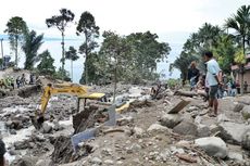 Banjir Haranggaol Simalungun, Jalan Terputus, Puluhan Warga Mengungsi