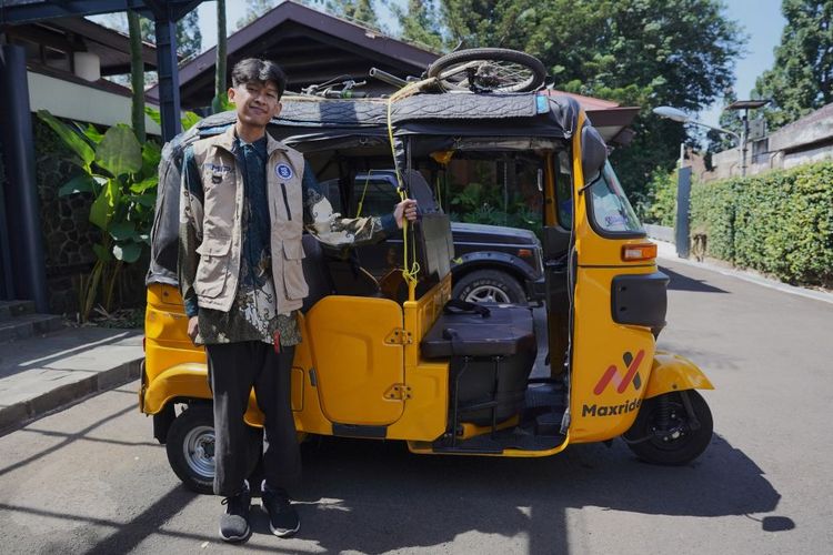 Anak Sopir Bajaj Asal Jogja Lolos ITB Tanpa Bimbel, Bermodal YouTube dan Tryout Online