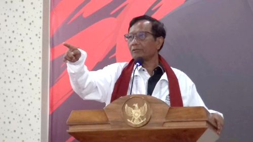 Mahfud Tak Mau Ajak Sri Mulyani dan Basuki Ikut Mundur dari Kabinet