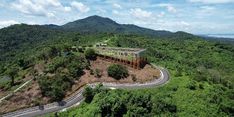 Meneropong Keindahan Kotabaru dari Bukit Mamake dan Bapake