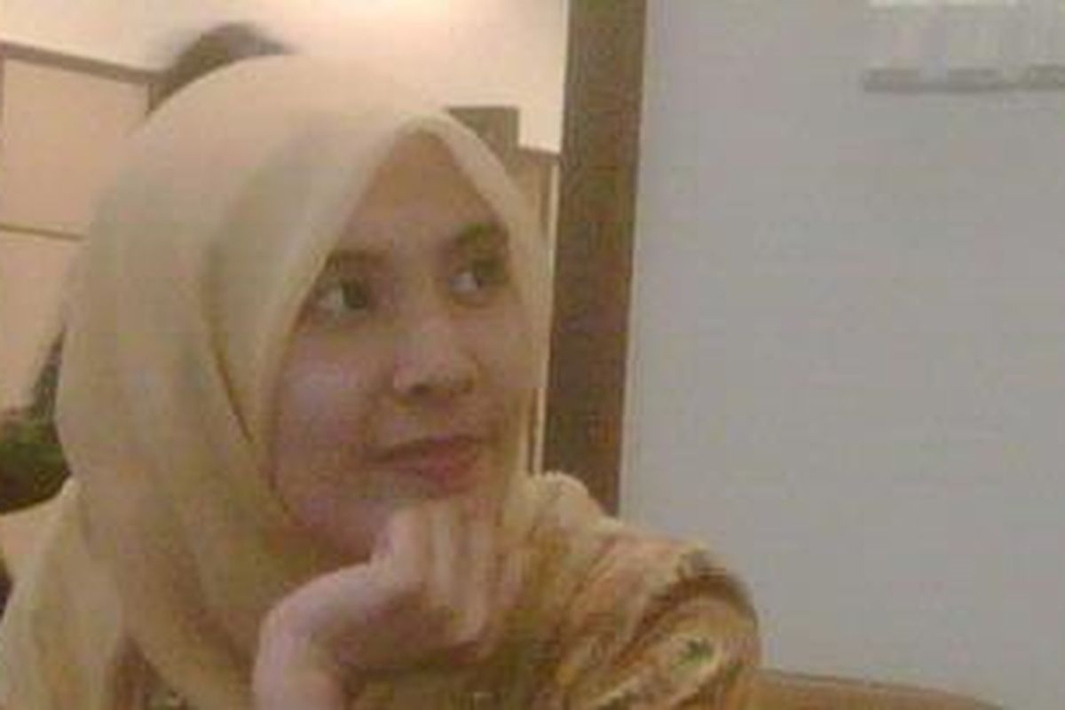 Nurul Izzah Anwar, putri mantan Wakil PM Malaysia Anwar Ibrahim berkunjung ke redaksi Kompas, Rabu (4/8/2010).