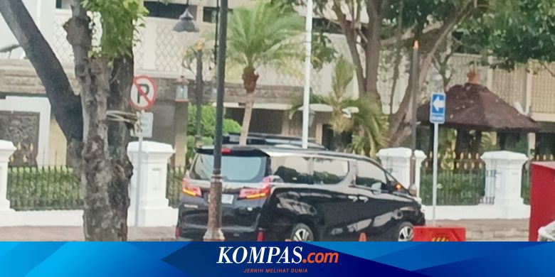 Usai Golkar Dukung Prabowo-Gibran, Airlangga Bertemu Jokowi di Istana