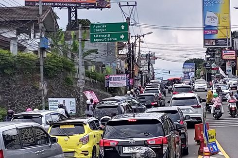Wisata Puncak Bogor Padat, Polisi Terapkan Skema 
