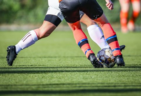 Elegi Influencer Bola Spesialis A1