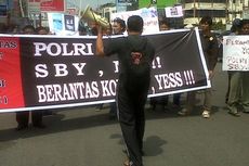 Ratusan Orang Gelar Aksi Bela KPK di Medan 