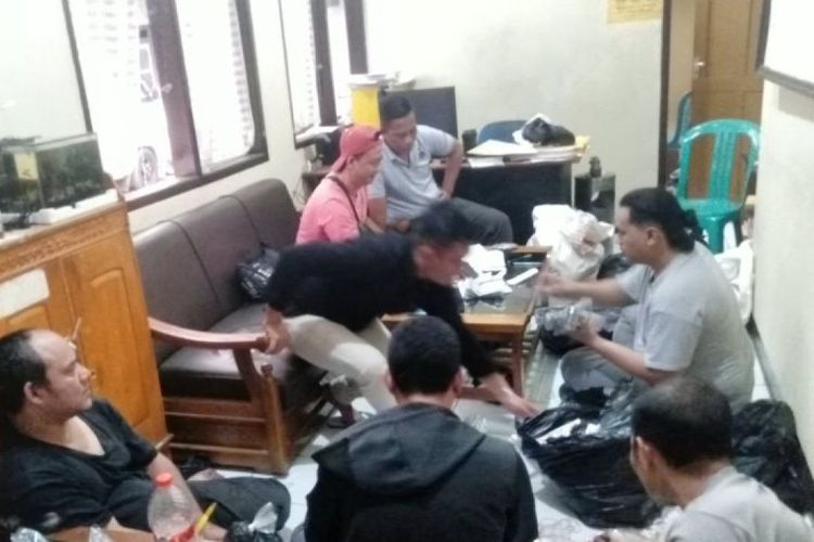 Gudang Obat Keras di Garut Terbongkar, Polisi Sita 76 Ribu Butir Tramadol hingga Hexymer