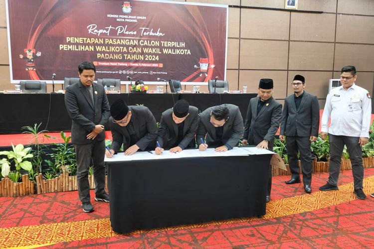 KPU Tetapkan Fadly-Maigus Wali Kota dan Wakil Wali Kota Padang Terpilih 