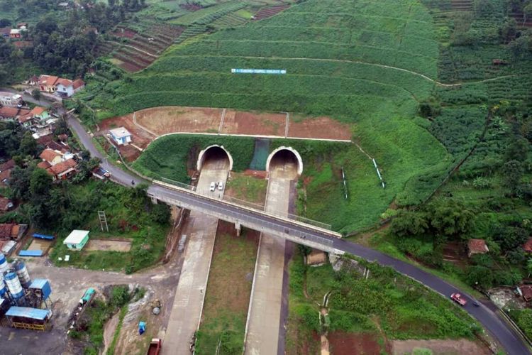 Proyek tol Cisumdawu.