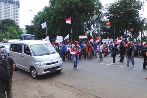 Jokowi Enggan Urusi Demo Terminal Lebak Bulus