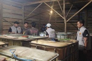 Polisi Gerebek Gudang Penimbunan BBM Subsidi di Musi Rawas, Puluhan Ton Solar dan Pertalite Disita