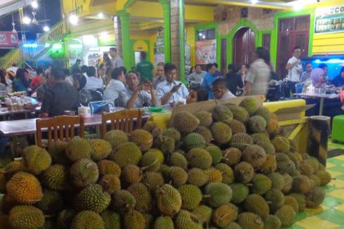 Ucok Durian, Destinasi Wisata Kuliner Jokowi di Medan
