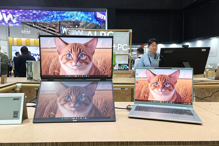 Computex 2025: Acer Pamerkan Monitor 2 Layar yang Bisa Dilipat seperti Laptop