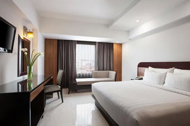 Kamar Hotel Santika Premiere Semarang.