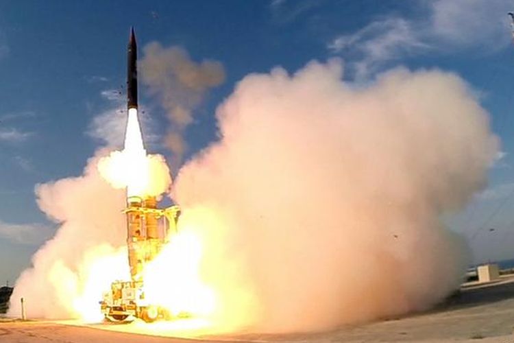 Sistem Pertahanan Rudal Israel Arrow 3. 