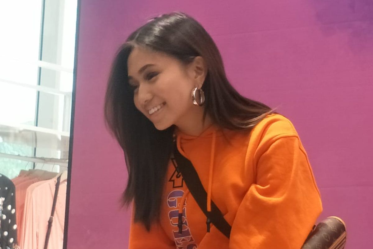 Niki Zefanya dalam jumpa pers Launching Brand Ambasador Guess di Central Park, Grogol, Jakarta Barat, Kamis (19/9/2019).