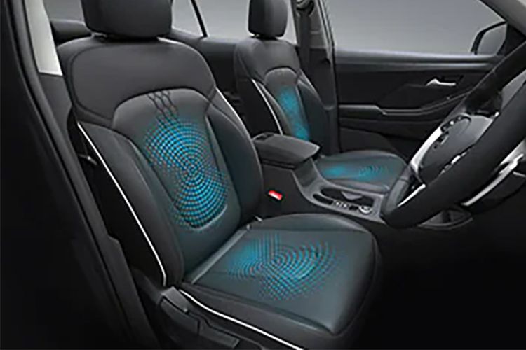 Dengan fitur Ventilated Seat, suhu pada kursi Hyundai CRETA bisa diatur sesuai preferensi pengguna. 