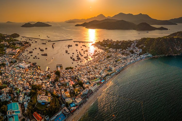 9 Rekomendasi Wisata Alam di Hong Kong, Bersepeda hingga Naik Gunung