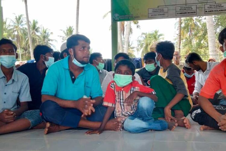 Over 100 Rohingya Muslims are in a temporary shelter in Kuala Alue Buya Pasie, Bireuen after they landed on a beach in Indonesia's northernmost province of Aceh on Sunday, March 6, 2022.