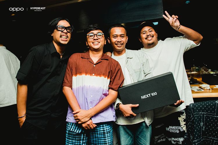 Hypebeast Next 100 Indonesia menampilkan foto serta video 20 individu berpengaruh yang memberikan kontribusi besar dalam bidang seni, fesyen, desain, dan gaya hidup 