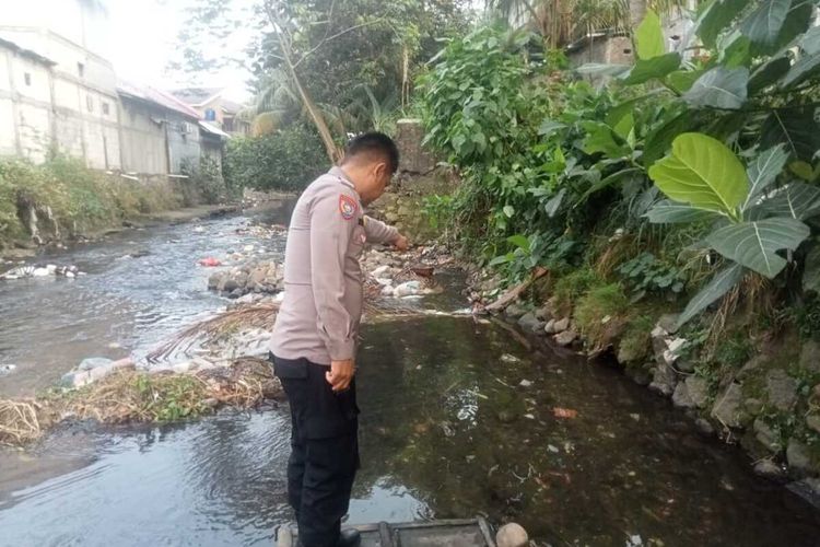 Foto Santri Asal Banten Ditemukan Tewas Diduga Jatuh Dari Pohon Kelapa