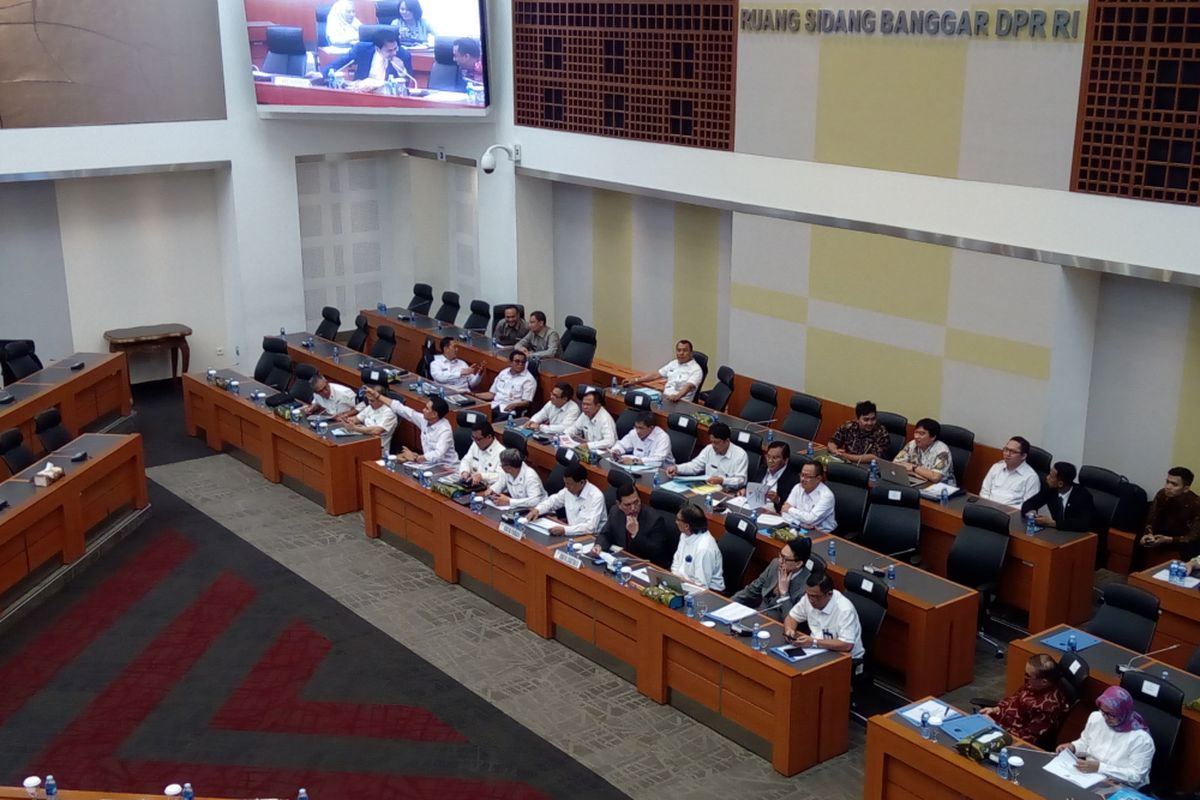 Banggar DPR Membahas Perubahan APBN 2017 Kemenko Kemaritiman di Ruang Rapat Banggar DPR RI, Jakarta, Senin (10/7/2017).