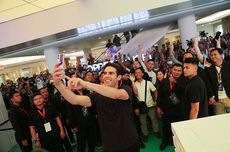 Oppo Find N2 Flip Curi Perhatian Pesepak Bola Dunia, Kaka Hadir ke Indonesia!