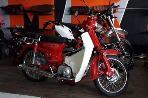 Honda Super Cub Asli Mahal, Versi 