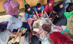 Banjir Bandang Terjang Garut, JQR Dirikan Dapur Umum untuk Pengungsi dan Relawan