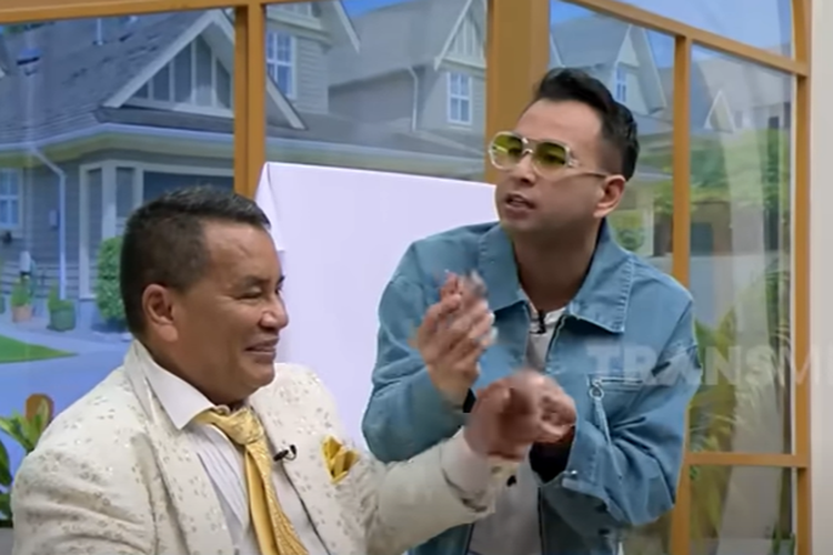 Sering Bawa Banyak Uang Tunai di Kantung, Hotman Paris: Aku Gaptek, Enggak Ngerti Cara Bayar QRIS
