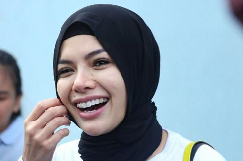 Merasa Selalu Gagal soal Cinta, Nikita Mirzani Ingin Buang Sial