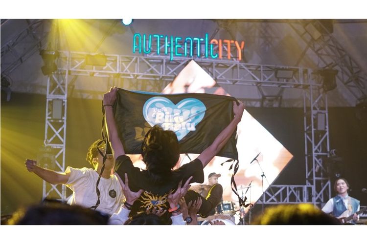 Authenticity Gelar Soundroom TOUR Indonesia.