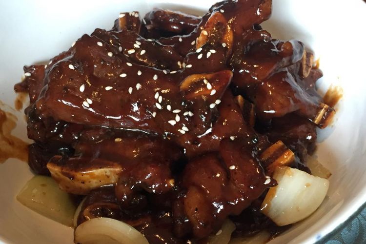 Menu wok fried beef rib with BBQ sauce
