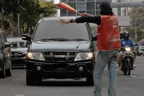 Pengendara Mobil Mengeluh Bayar Parkir Rp 15.000 di Minimarket, Juru Parkir di Kemang Diperiksa Polisi