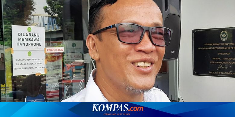 Relawan Jokowi Terbelah Beberapa Faksi, Ada yang Cari Uang dan Incar Kursi Menteri