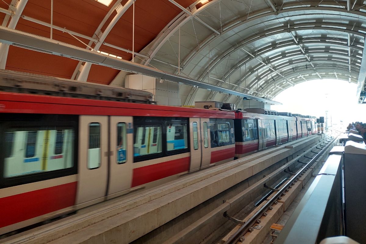 Daftar stasiun LRT Jabodebek.