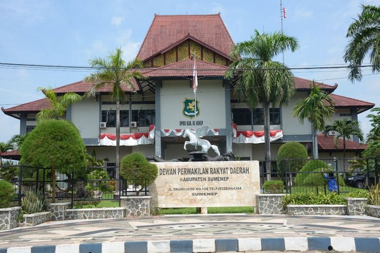 Gedung DPRD Kabupaten Sumenep, Jawa Timur. 